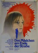 The Little Girl who lives down the Lane (Das Mädchen am Ende der Strasse)
